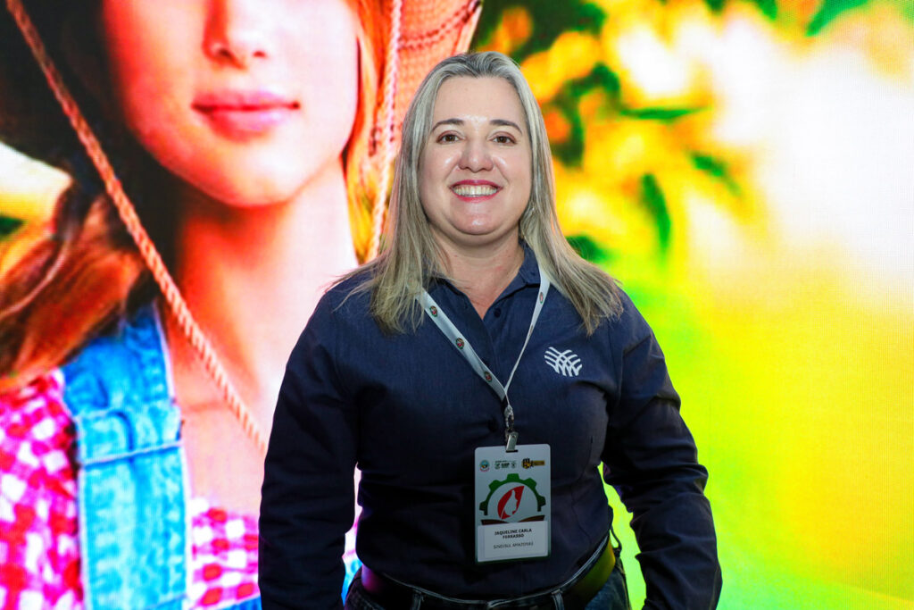 Jaqueline Carla Ferrasso, do Amazonas, sorri durante o 11º Encontro de Produtoras Rurais