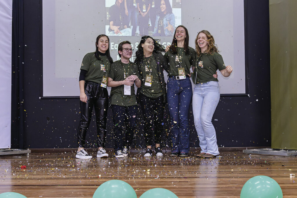 Abigail Soares, Augusta Mendes, Fernanda Jutkoski, Rodrigo Gossi e Stefany Valgoi