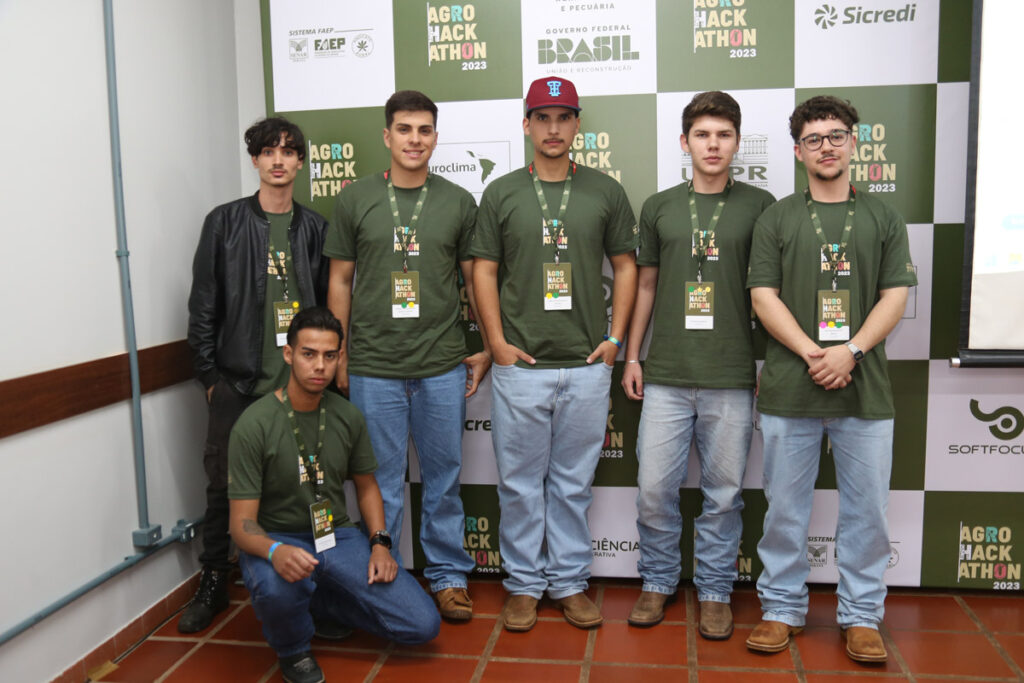 Elias Junio Muller Coelho, Giovanni dos
Santos Schizzi Meireje de Carvalho, Jean Carlos Monteiro
Miguel, Lucas Vilas Boas de Lima, Pedro Henrique Ramalho Faustino e Ygor Eguchi Mohana.